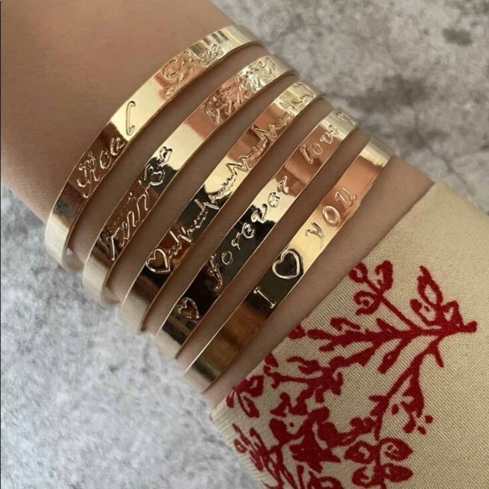 Bangles Bracelet Set